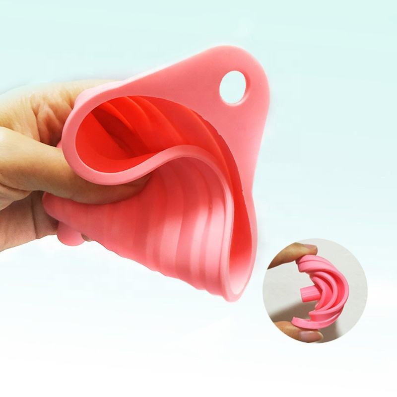 Collapsible Silicone Kitchen Funnel pack of 3 – Food-Grade, Heat Resistant & Space-Saving for Liquids, Oil, Jars & Bottles